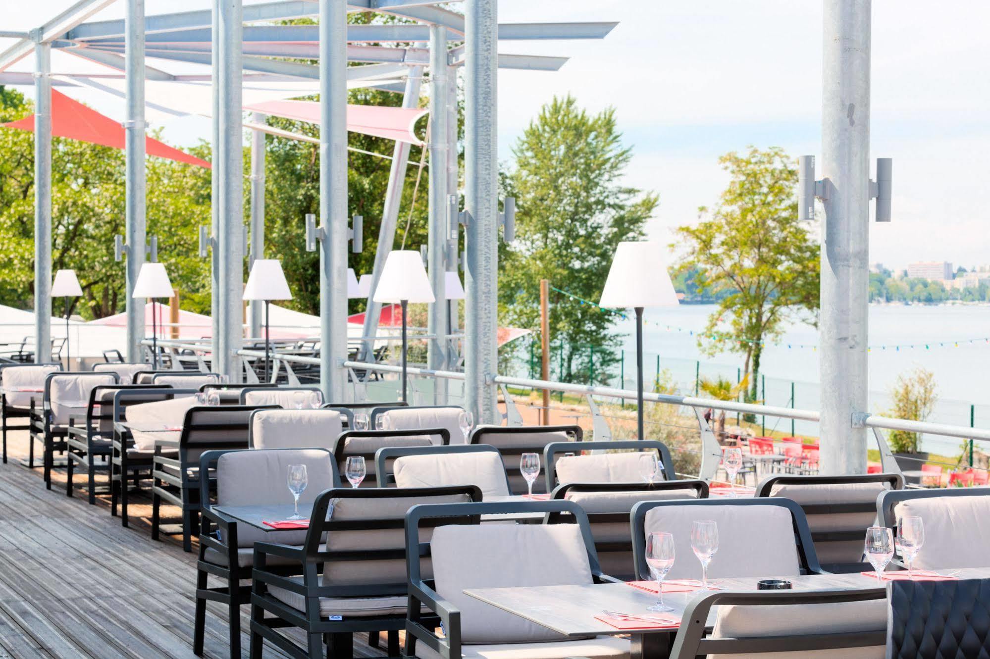 Lodge Hotel & Spa Les Voiles Du Grand Large Meyzieu Exterior foto